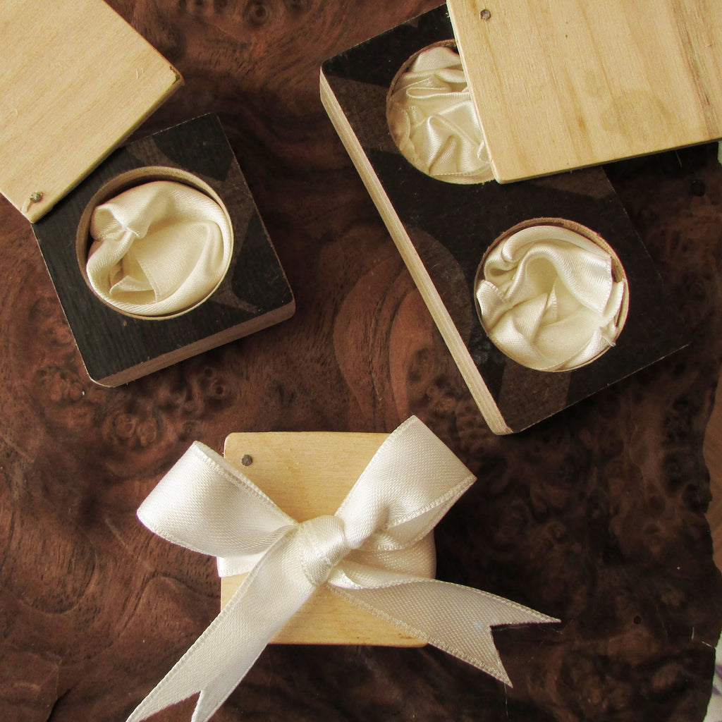Unique wooden ring box with satin ribbon and satin lining, Wooden box for rustic wedding, country wedding style, great prop for photography