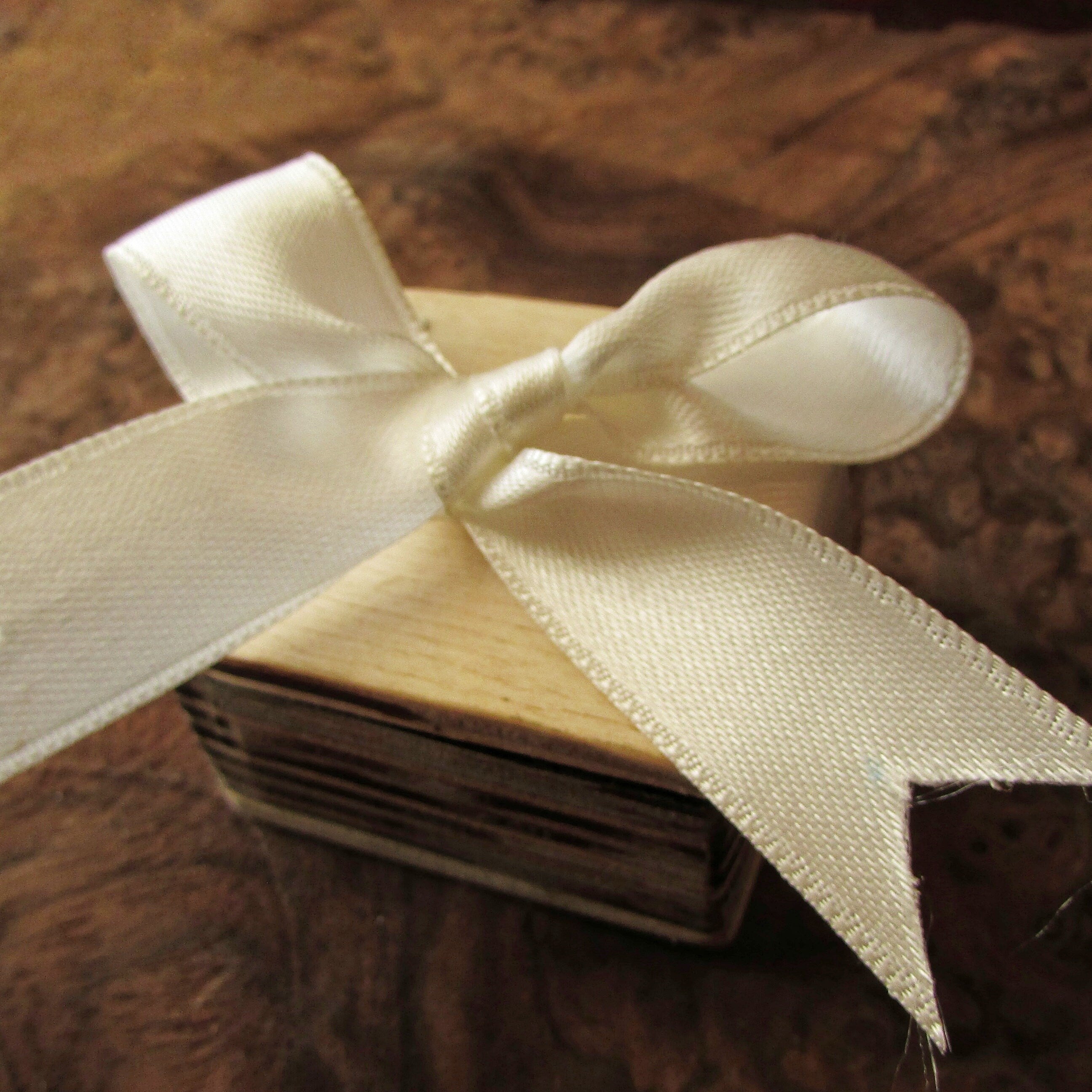 Unique wooden ring box with satin ribbon and satin lining, Wooden box for rustic wedding, country wedding style, great prop for photography