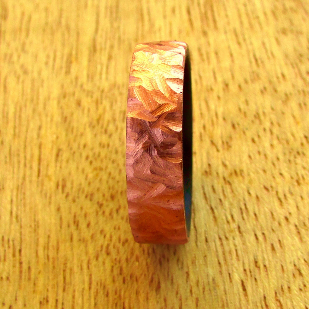 Mens copper wedding ring, Hammered men's ring, Black eucalyptus wood and metal statement band for him, rustic 7 year anniversary gift