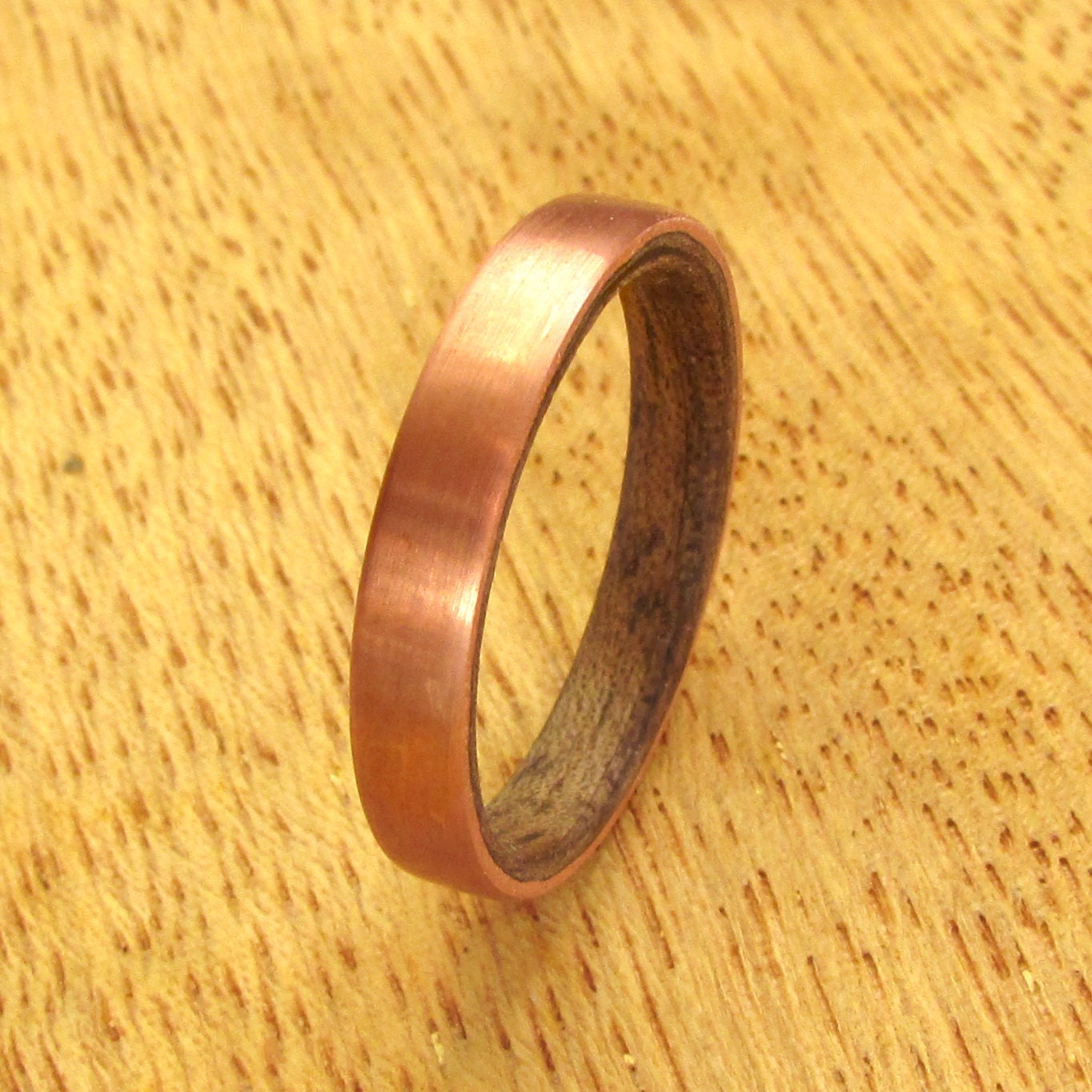Walnut wood and copper wedding ring for her, Thin wooden wedding band for women, 7 year anniversary gift for wife, for rural country wedding