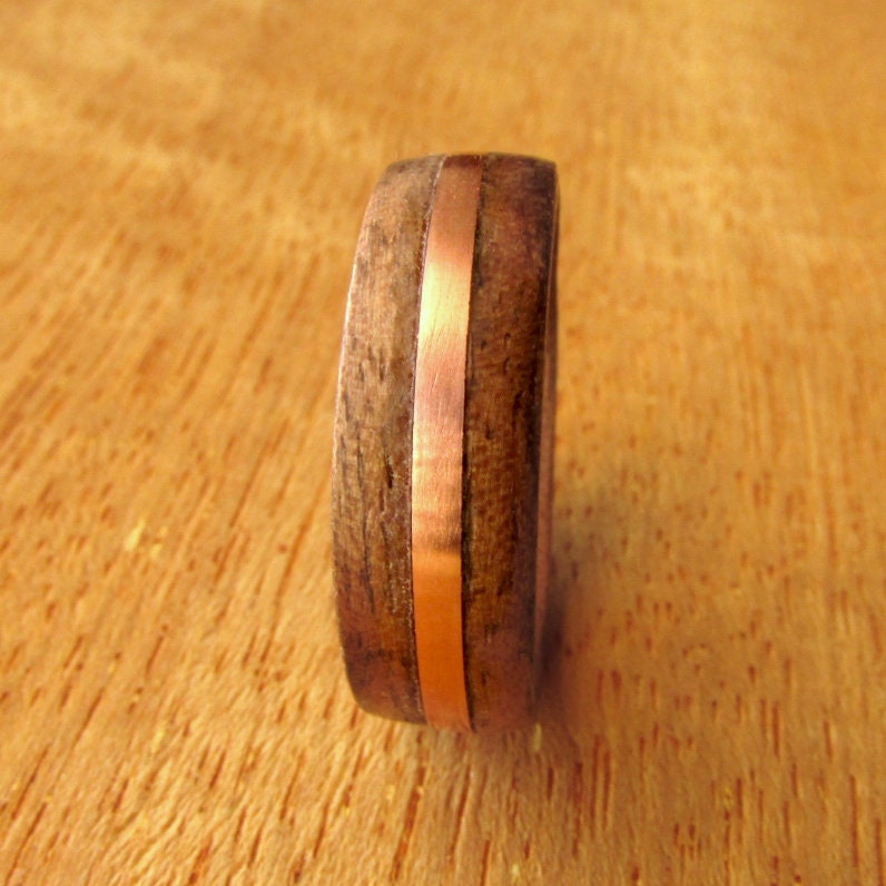 Walnut wood and copper inlay wedding band for men, Mens alternative rustic wedding ring, 5 year anniversary gift for husband, Sustainable