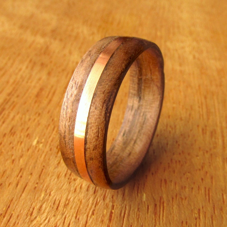 Walnut wood and copper inlay wedding band for men, Mens alternative rustic wedding ring, 5 year anniversary gift for husband, Sustainable