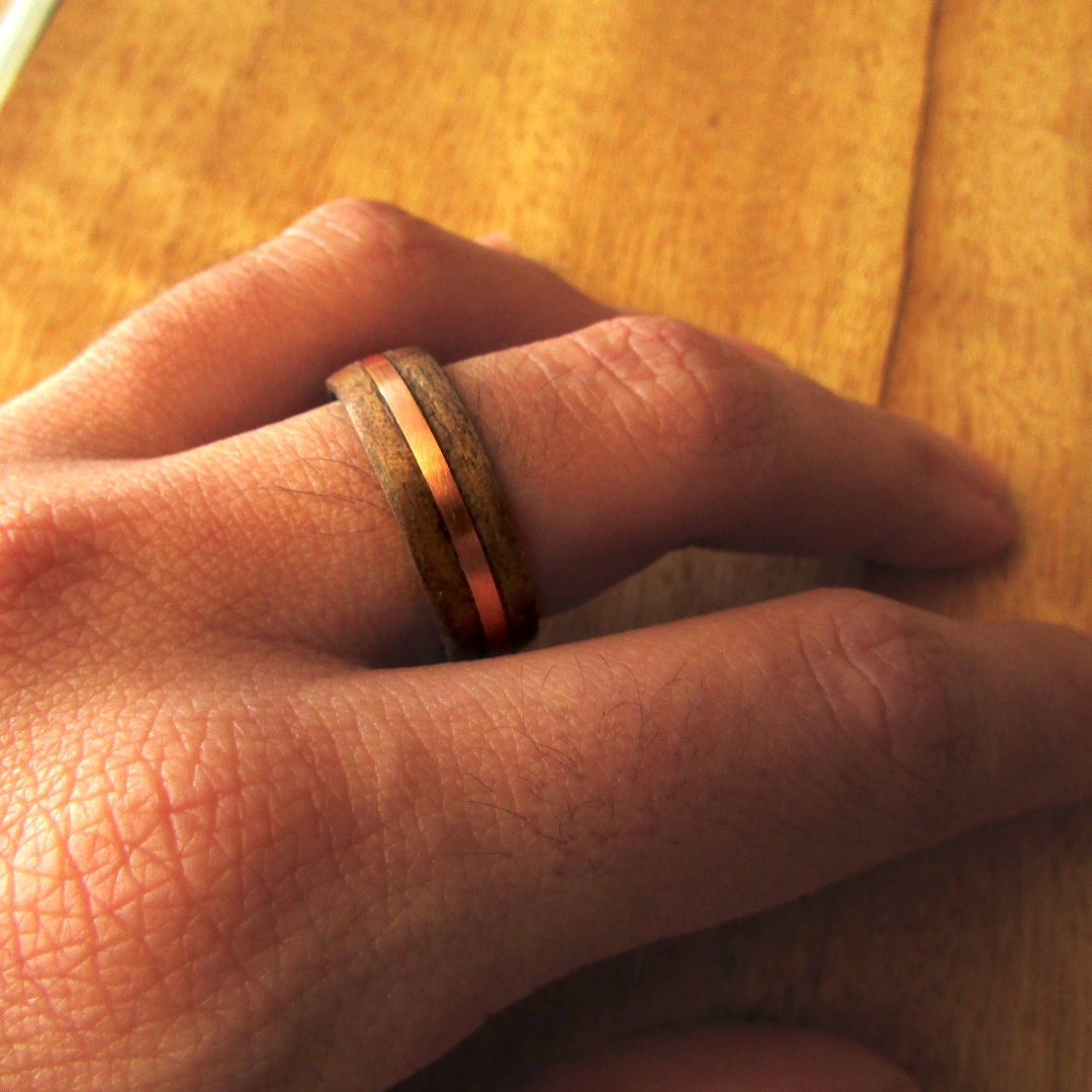 Walnut wood and copper inlay wedding band for men, Mens alternative rustic wedding ring, 5 year anniversary gift for husband, Sustainable